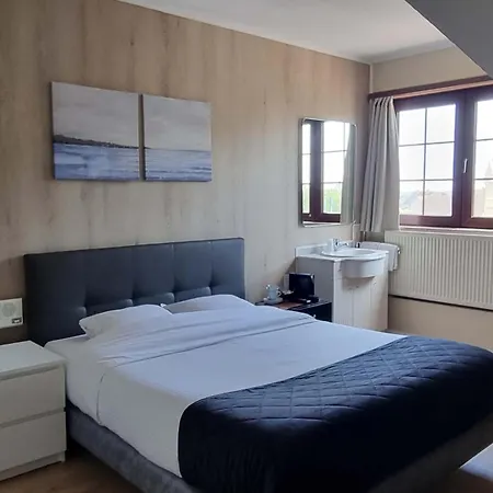 Hotel Westendia And Free Parking Top Breakfast Westende Exterior photo