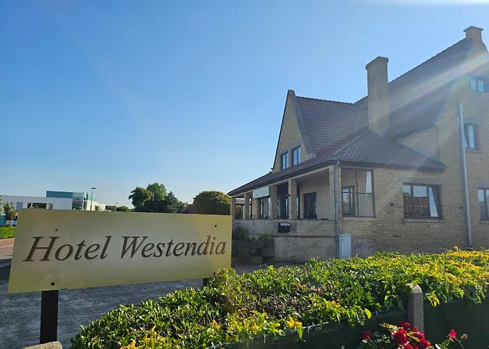 Hotel Westendia And Free Parking Top Breakfast